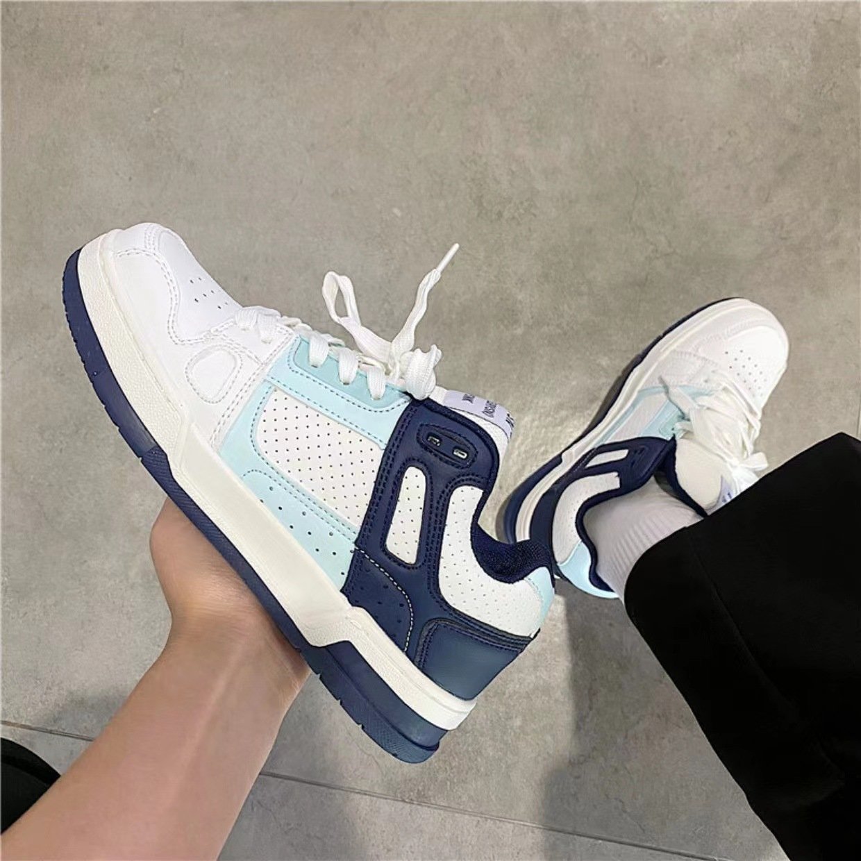 Giày thể thao, giày sneaker