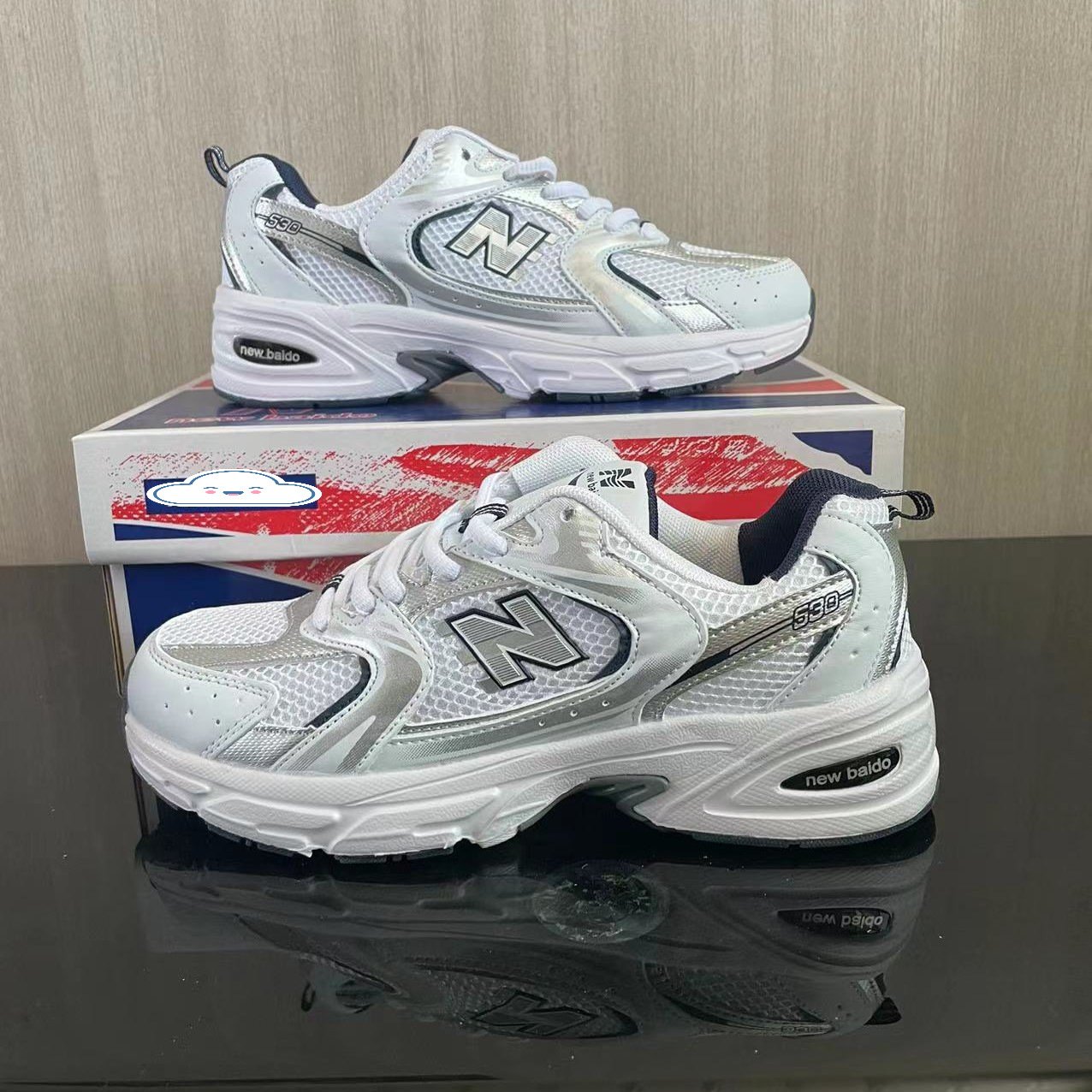 Giày thể thao, giày sneaker