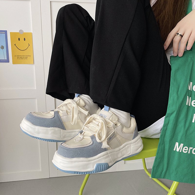 Giày thể thao, giày sneaker