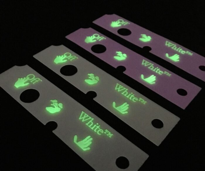 Mác nhựa phát quang PVC