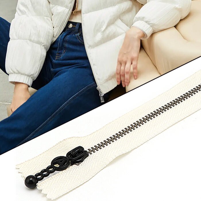 Dây khóa kéo kim loại logo, zipper thương hiệu răng số 3, số 5, số 8, số 10, số 15, số 20...
