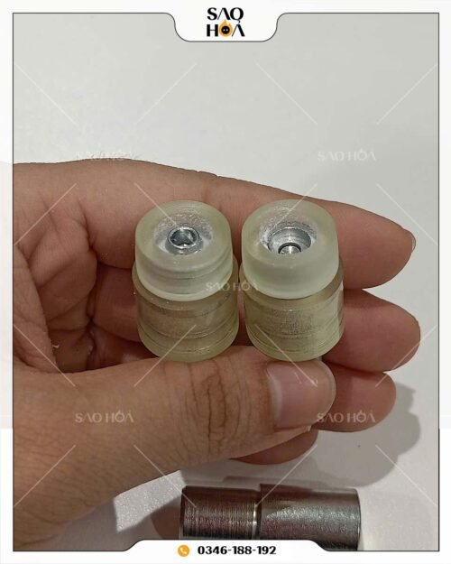 Pl018 May Va Voi Dong Cu Bam Nhua 4 Thanh Phan