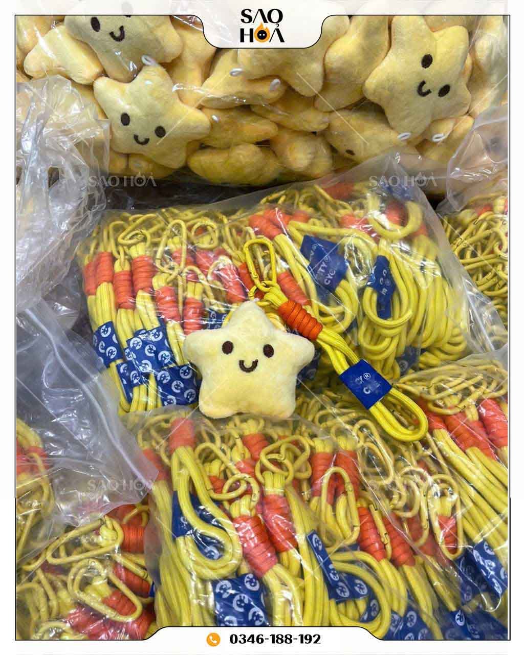 A188 Set móc khóa sao vàng yêu nước - Image 3